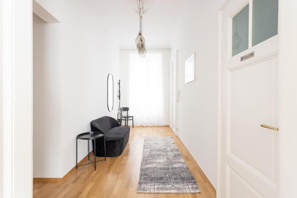 Franz 23 - Typical Viennese Apartment In The Heart Of וינה מראה חיצוני תמונה